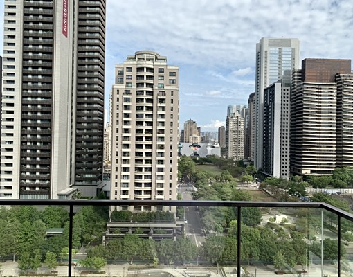 七期豪宅[綠園道第一排永久棟距3+1書房🌈游泳池❤️外商最 - Image 2