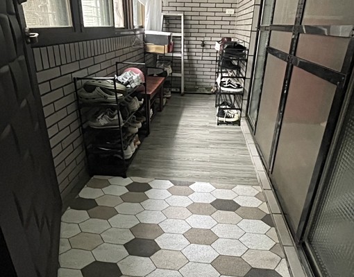 公寓2樓邊間雅房～屋主自租近亞東商圈＊可租補＊ - Image 3