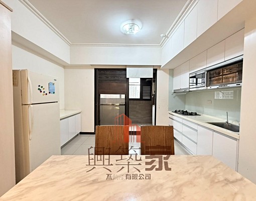 ⭐️高鐵大坪數四改三@超大主臥@雙車位⭐ - Image 11