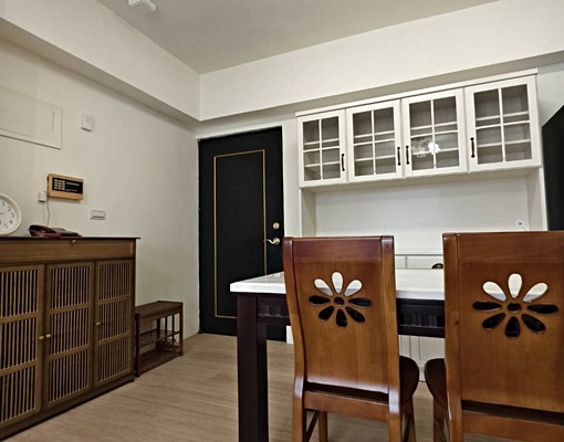 近文昌國小、商圈,格局方正寬敞明亮,全新裝璜及家具,可租補 - Image 5