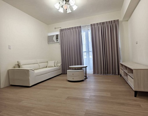 近文昌國小、商圈,格局方正寬敞明亮,全新裝璜及家具,可租補 - Image 3