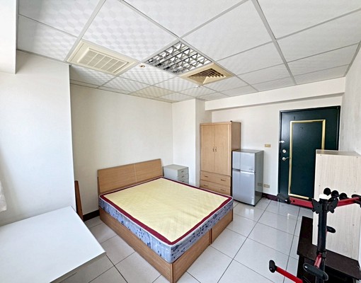 🏠【南區學府路|電梯獨立套房出租】 - Image 2