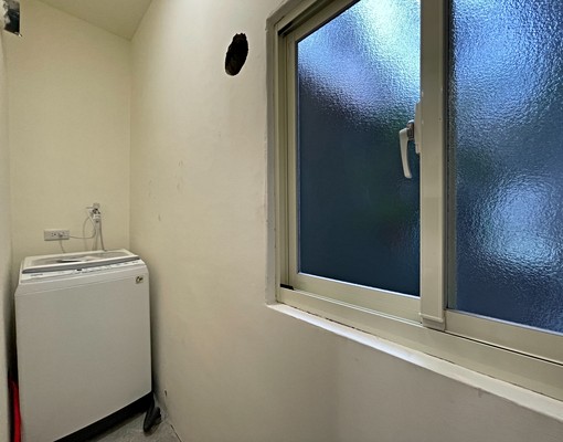 2樓免爬高小家庭全新裝潢2房,需公証可租補 - Image 6