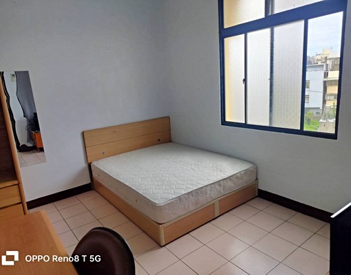 採光套房/近逢甲、中科 - Image 1