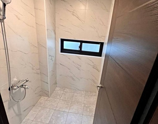 全新電梯套房/一層一戶 - Image 4