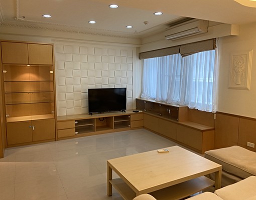 關新路優質美三房近園區新莊車站可報稅可租補 - Image 1