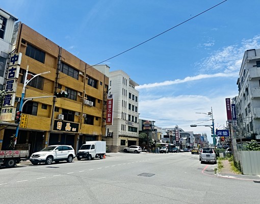 馮子甄市區建國路上進慈濟全新套房 - Image 3