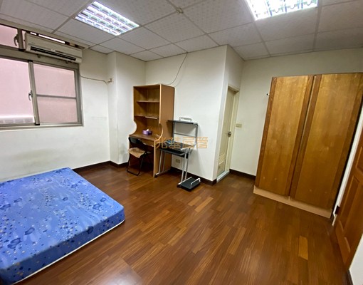 2.兆基🏡天津街/獨立衛浴/近高醫/可租屋補貼 - Image 1