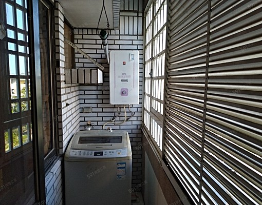 中華國小大潤發附近/精美裝潢大客廳大三房/可寵一層二戶採光好 - Image 12