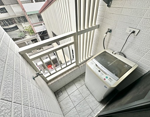 榮總.澄清❤可租補❤陽台獨洗❤電梯❤機車位 - Image 8