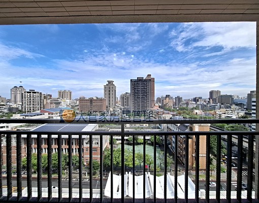 租近巨城.豪宅超大坪數.2主臥.景觀戶 - Image 14