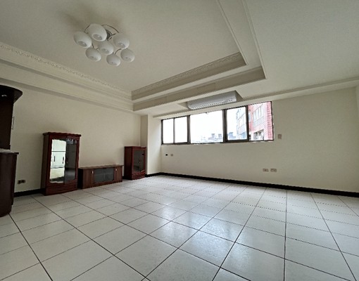 柏蒂特區稀有景觀大四房 - Image 1