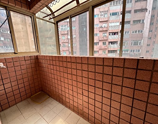 柏蒂特區稀有景觀大四房 - Image 13