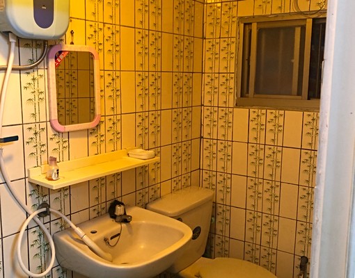 ***獨立平房大套房自租 - Image 6