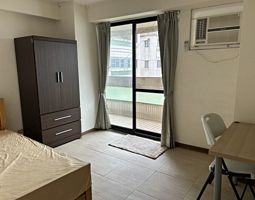 優質社區管理罕見一層一戶屋型釋出 - Image 1
