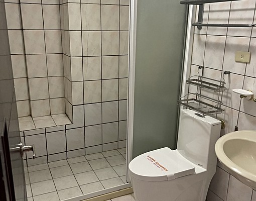 百年里昂明亮庭院別墅 - Image 11