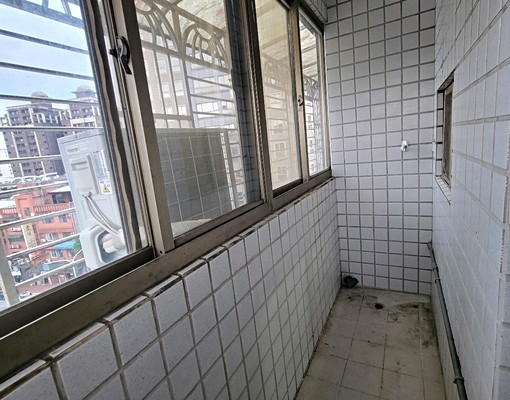 汐止火車站~住辦工商登記可談(電梯2房) - Image 6