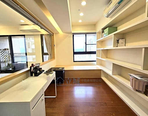 K~可報稅/關新高樓層景觀四房附車位 - Image 8