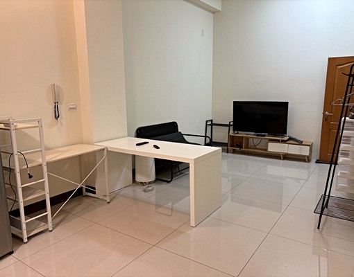 全新套房、店面出租,附家俱及第四台、網路 - Image 4