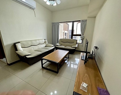 小薇租屋🌸近興仁夜市🌸電梯兩房🌸含車含管🌸家具齊全 - Image 1