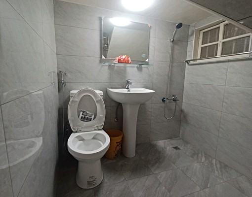 平安.南崗工業區旁.3樓透天店面.住家.僑建國小 - Image 5