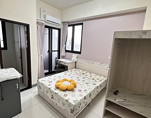 💝全新完工💝高質感裝潢電梯套房(電視可上網.獨立陽台.) - Image 1