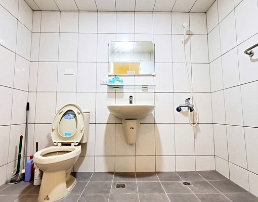 高科大明亮景觀二房。新楠家樂福 - Image 7