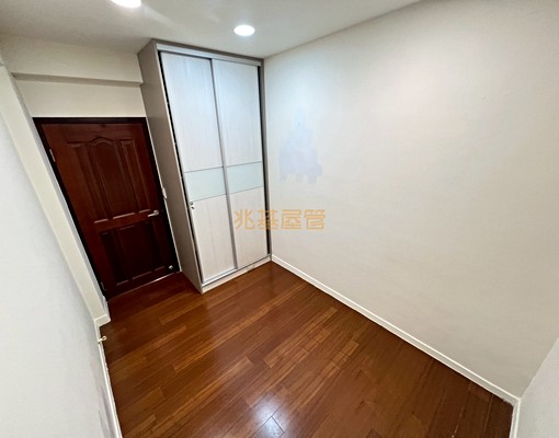 兆基🏡信一路.蛋黃區精美三房📍 - Image 8
