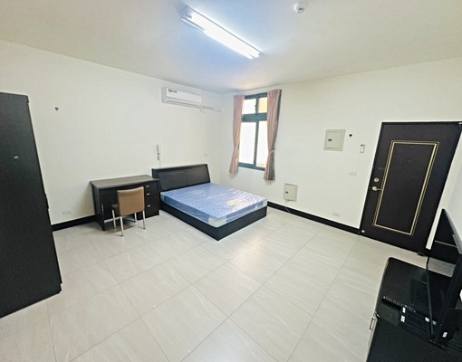 走路到遠百,近喜來登電梯大套房,約8分鐘到台元! - Image 2