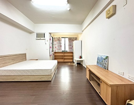 勝利國中景觀大套房~可以補家具 - Image 1