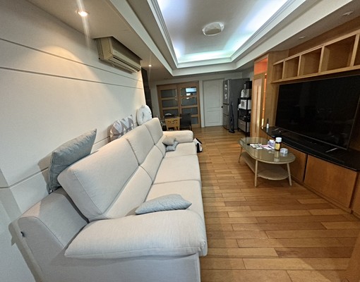 春福聯合國三房加車位 - Image 1