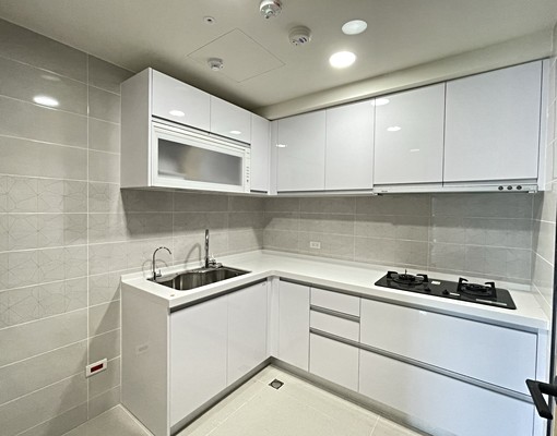 中和南勢角京雅集社區機能佳三房露台戶 - Image 7