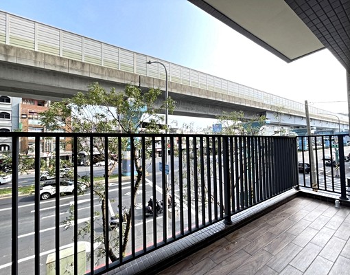福懋more捷運宅💎全新三房車位🤍家電齊全 - Image 13