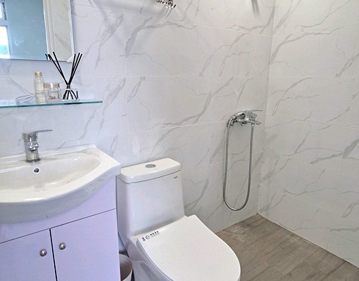 茄苳路全新裝修電梯採光台大套房可寵@心享室誠 - Image 14