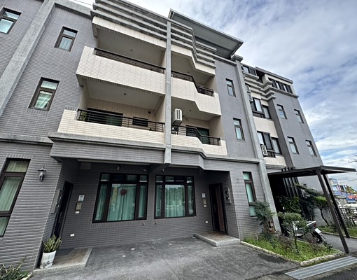 (1-4F整棟出租)五結10年透天精緻裝潢休閒別墅 - Image 2