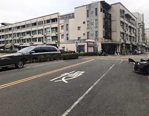 租-鳳頂商圈「4樓整層雅房分租」一層戶 - Image 2