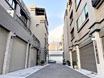 大仁南路182巷岡山市中心┃..