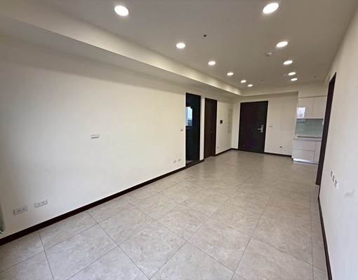 沛沛租🔅興仁夜市稀有兩房兩位有車位全新社區 - Image 2