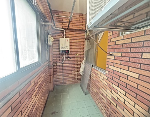 🌻傳家電梯4房🌻車位可另租🌻【房地客棧】可租補💖 - Image 4