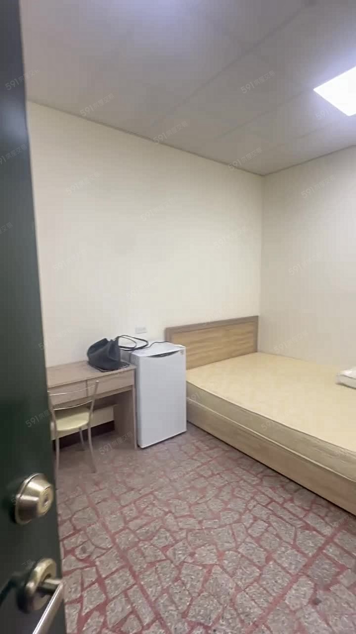 沛沛租🔅南崁工業區超值極新低樓層套房 - Image 1