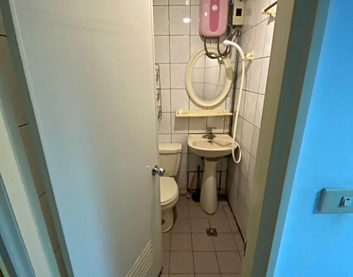 北深路三段靜巷套房近公車站、東南 - Image 5