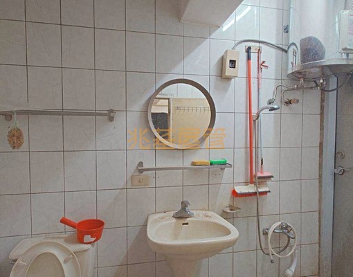 兆基社會住宅🏡近巨城電梯套房~可租補 - Image 4
