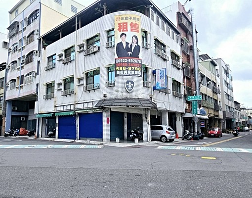 西子灣捷運站海景店住~三角窗廣告醒目 - Image 3