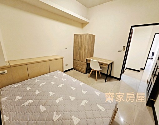 喜來登百貨美食街商圈高鐵接駁車站溫馨方正便利 - Image 5