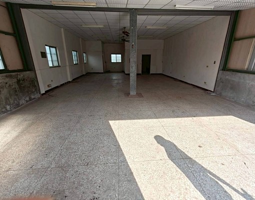 空屋⭐秒殺件.大空間⭐小型倉儲40坪⭐️好停車位 - Image 3