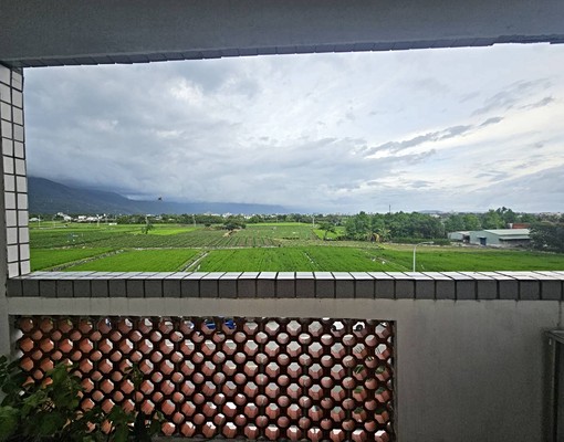 田野風光大面積4房華廈 - Image 2