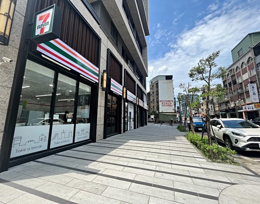 站前中華路1-2樓金店面 - Image 15
