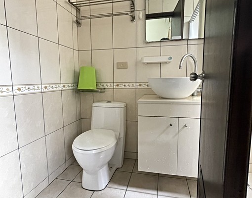 金山商圈/電梯套房/乾溼分離/採光好 - Image 4