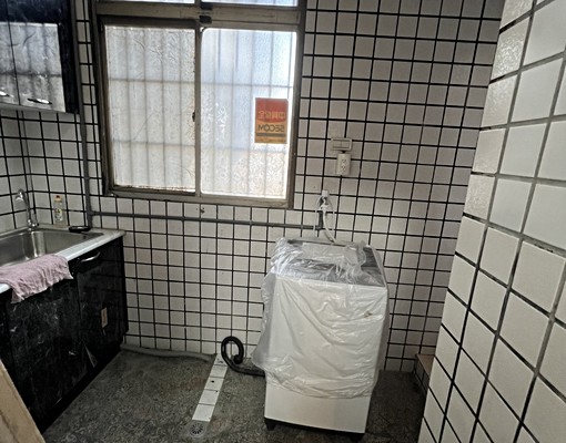 泰山貴和捷運一分鐘/明志/輔大、獨洗、機能佳、全新家電、可伙 - Image 11