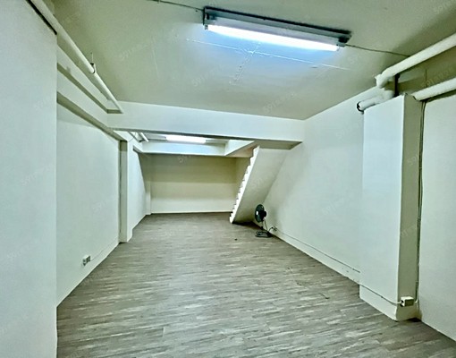 南港展覽館捷運站旁。團購。美甲。按摩。倉庫。蝦皮。胖先生 - Image 5